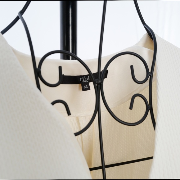 Tibi Asymmetrical Ivory Crop Top - Size XS - Picture 4 of 7